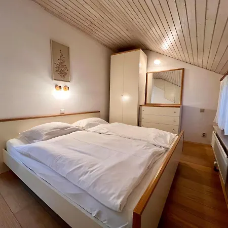 Apartamento Charming Old Town Loft - Amazing Location *