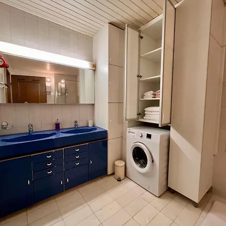 Charming Old Town Loft - Amazing Location *